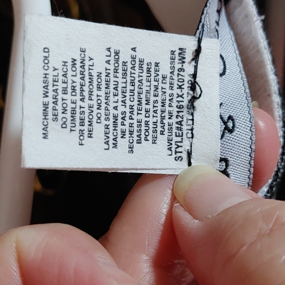 NWT Kim & Cami Women's Top - Picture 5 of 5